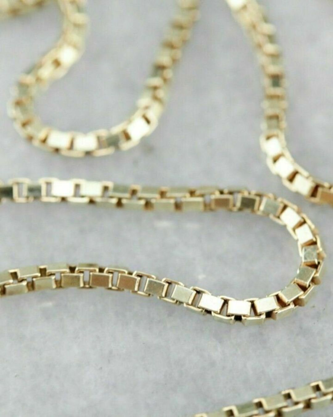 Box Link Diamond Cut Chains in 9kt Yellow & White Gold